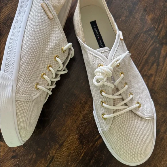 Tommy Hilfiger Cream Canvas Sneakers with Gold Eyelets.  NWOT - Picture 2 of 7